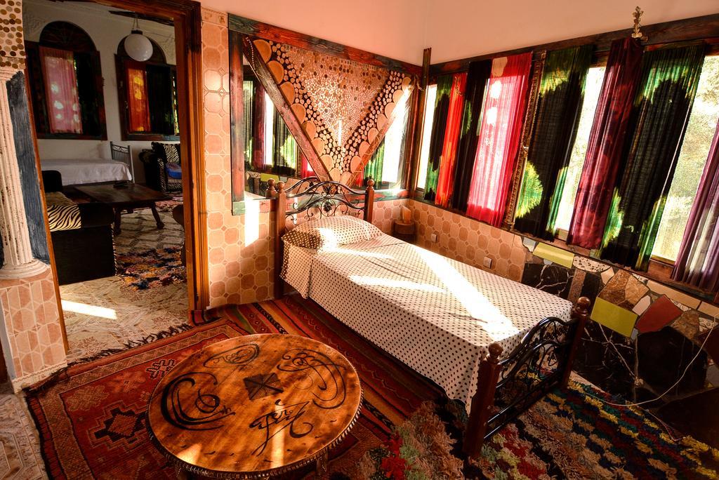 Maison D'Hotes Ait Bou Izryane Timoulilt Exterior foto
